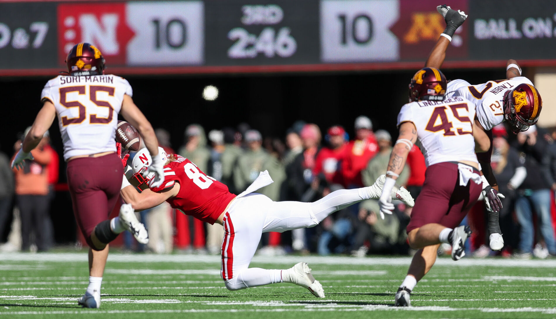 110622-owh-spo-nebminnesota-arz10.JPG